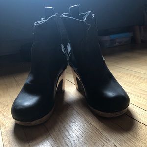 Sven Clog Boots